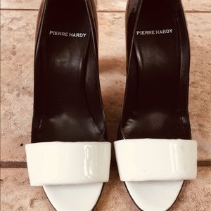 PIERRE HARDY GORGEOUS Black & White Shoes